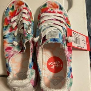Women’s Roxy shoes New in box, never worn
